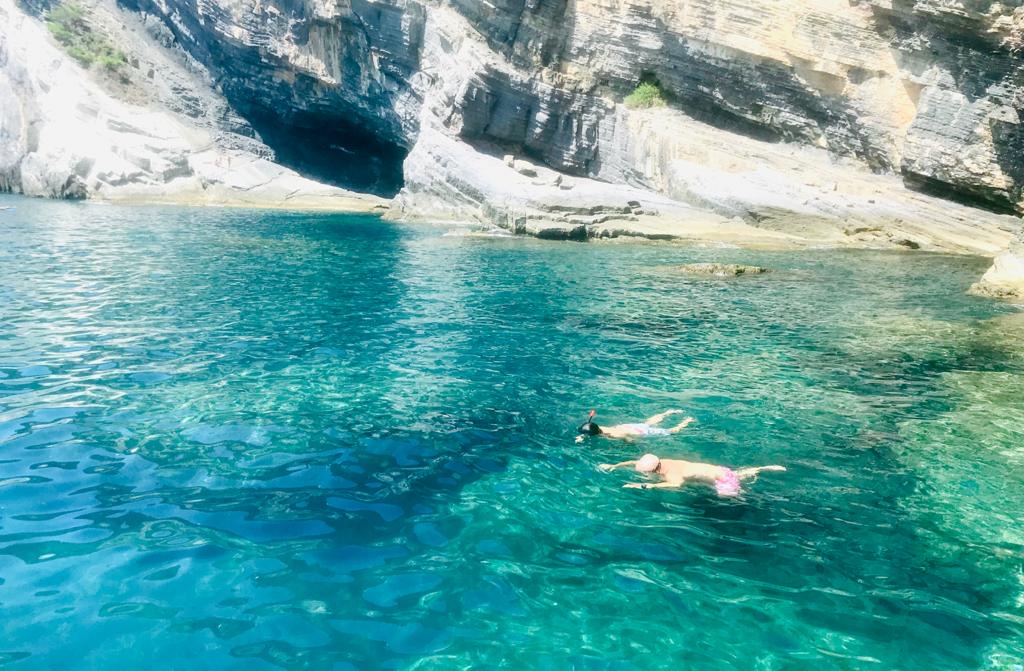 Isola del Tino "Snorkeling alle piscine" 